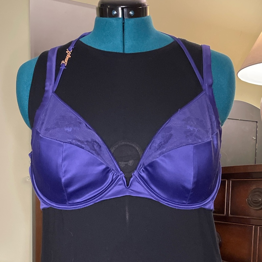 Savage x Fenty Lingerie STRAP UP LACE PLUNGE BRA Taboo Blue 44DD